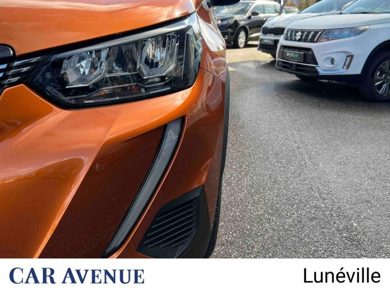 Used PEUGEOT 2008 1.2 PureTech 130ch S&S Allure EAT8 2021 Orange € 17528 in Lunéville