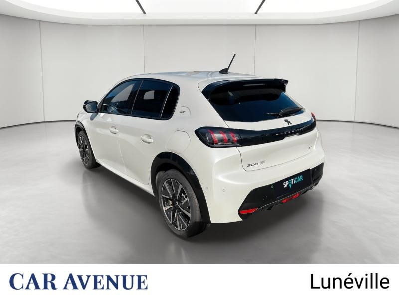 Used PEUGEOT 208 1.2 PureTech 100ch S&S GT EAT8 2021 Blanc nacré € 15157 in Lunéville