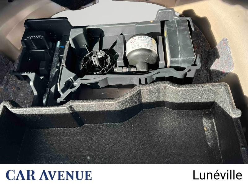 Used PEUGEOT 2008 1.2 PureTech 130ch S&S Allure EAT8 2021 Orange € 17528 in Lunéville