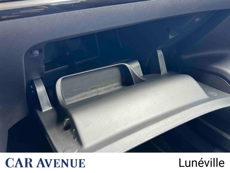 Used PEUGEOT 2008 1.2 PureTech 130ch S&S Allure EAT8 2021 Orange € 17528 in Lunéville