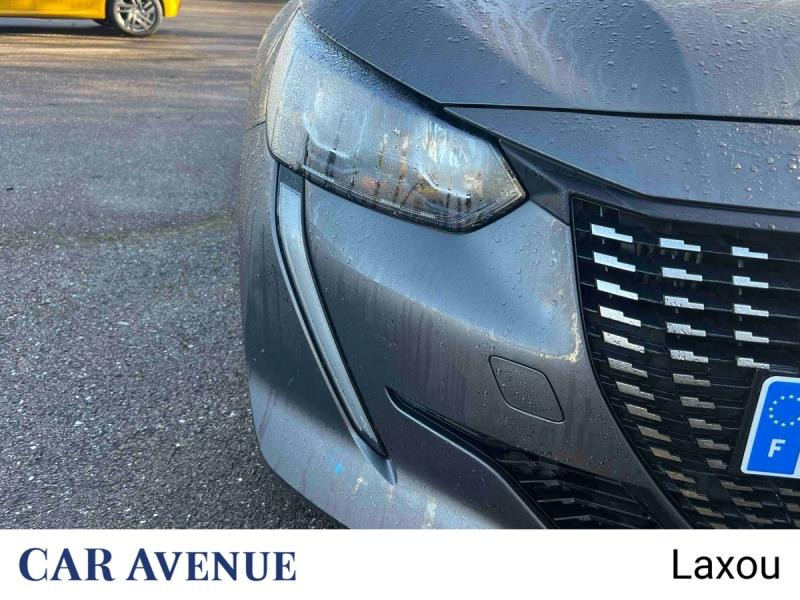 Used PEUGEOT 208 1.2 PureTech 100ch S&S Style EAT8 2021 Gris Platinium (M) € 14468 in Lunéville