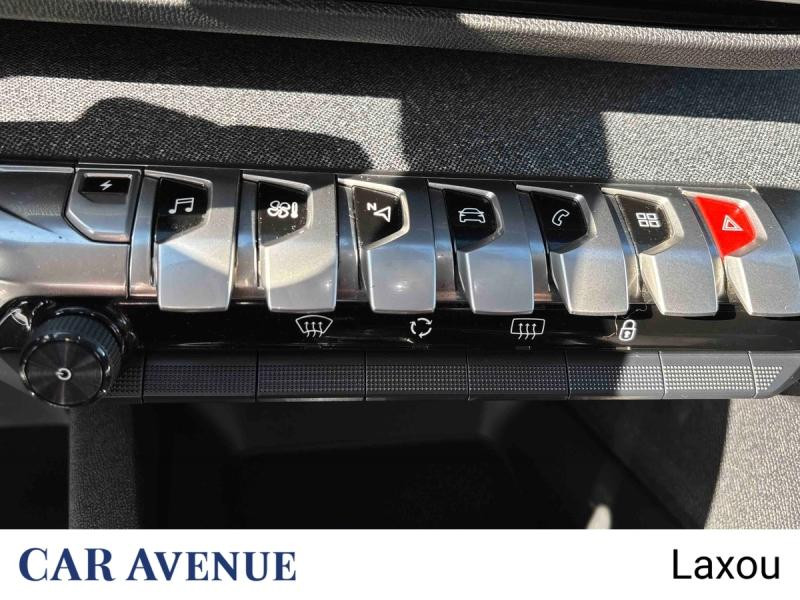 Used PEUGEOT 3008 HYBRID 225ch Allure Pack e-EAT8 2021 Toit Black Diamond Noir Perla Nera € 21890 in Lunéville