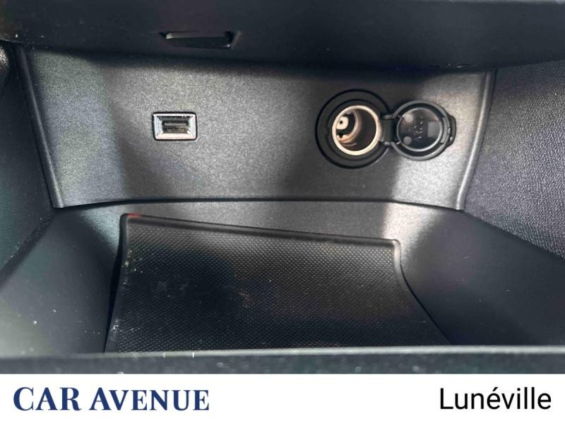 Used PEUGEOT 5008 1.5 BlueHDi 130ch E6.c Active S&S 2019 Noir Perla Nera (M) € 17843 in Lunéville