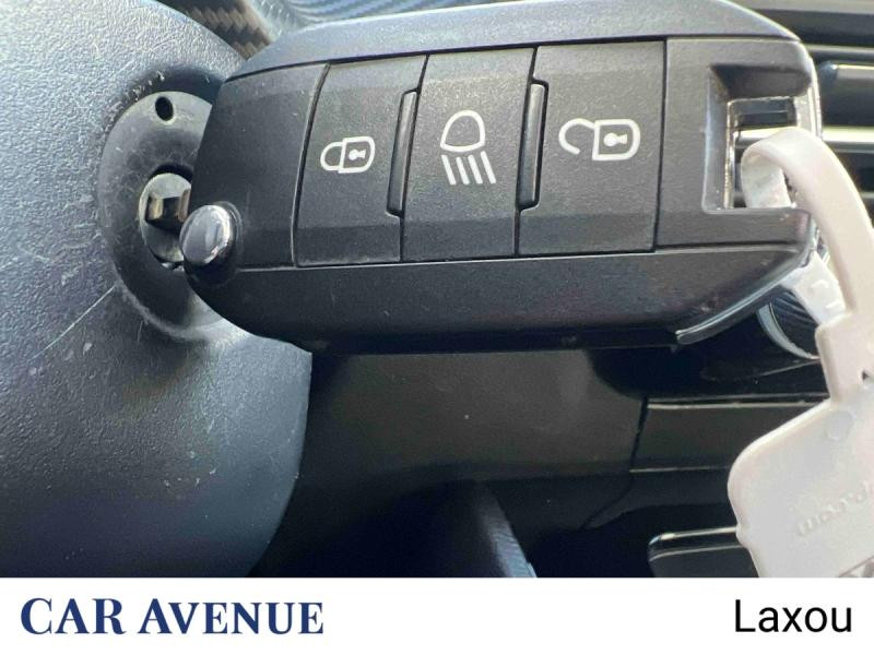 Used PEUGEOT 208 1.2 PureTech 75ch S&S Active Pack 2023 Noir Perla Nera (M) € 12559 in Lunéville