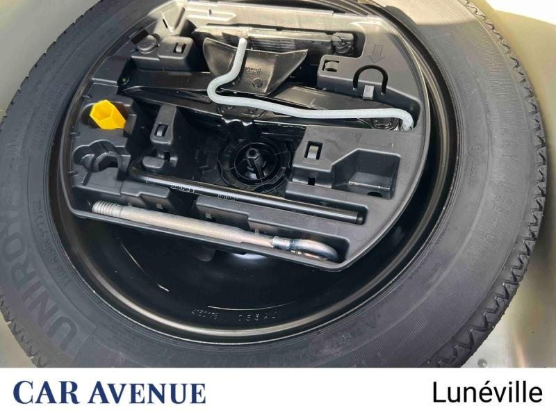 Used PEUGEOT 208 1.2 PureTech 100ch S&S GT EAT8 2021 Blanc nacré € 15157 in Lunéville