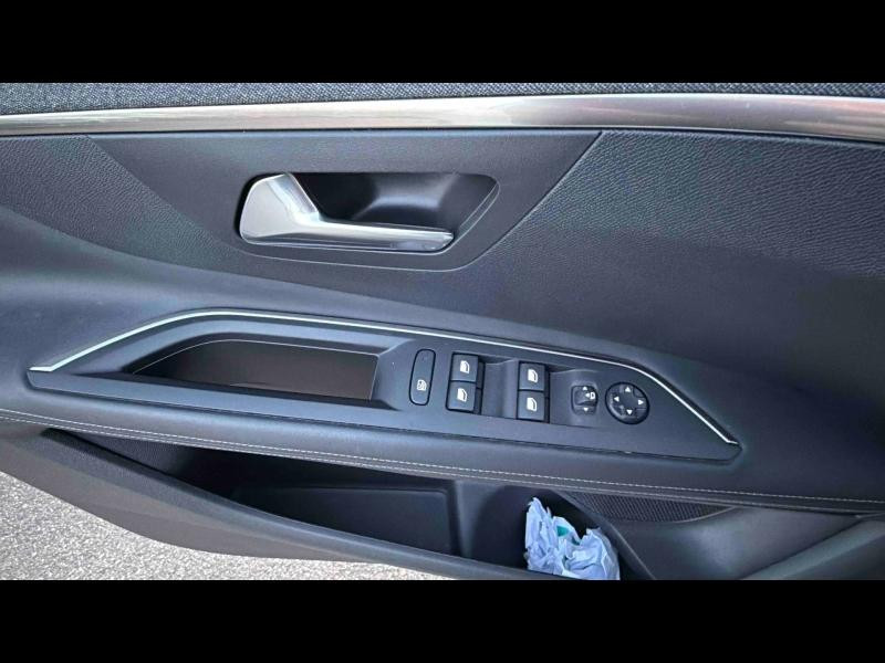 Occasion PEUGEOT 3008 1.2 PureTech 130ch Allure S&S EAT8  6cv 2020 Blanc Nacré (S) 18372 € à Lunéville