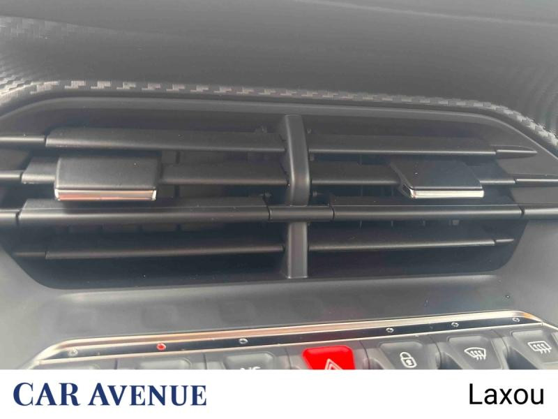 Used PEUGEOT 208 1.2 PureTech 75ch S&S Like 2022 Blanc Banquise (O) € 11958 in Lunéville