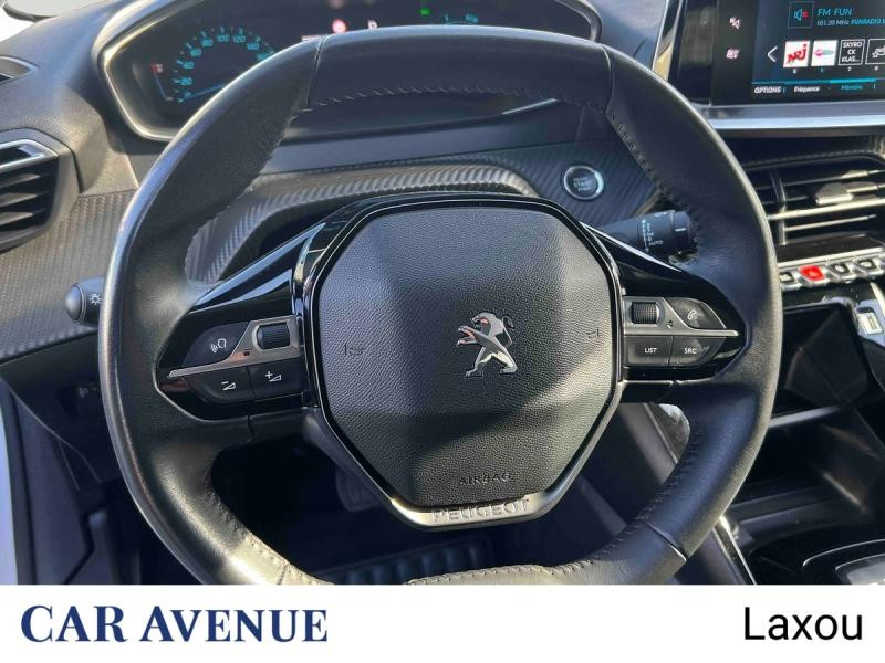 Occasion PEUGEOT 208 e-208 136ch Active Pack 2022 Blanc Banquise (O) 13881 € à Lunéville