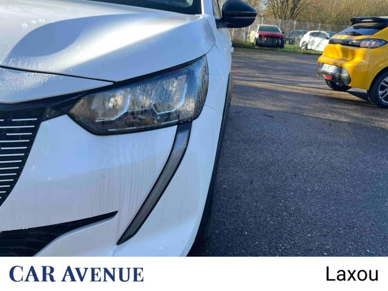 Occasion PEUGEOT 208 e-208 136ch Active Pack 2022 Blanc Banquise (O) 13881 € à Lunéville