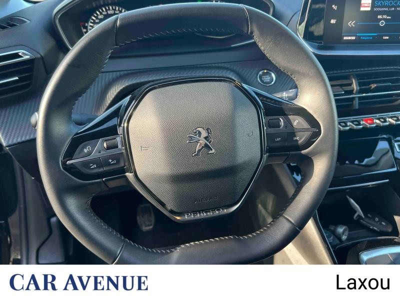 Used PEUGEOT 208 1.2 PureTech 100ch S&S Allure 118g 2021 Noir Perla Nera (M) € 12347 in Lunéville