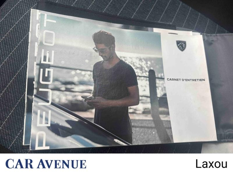 Used PEUGEOT 208 1.2 PureTech 75ch S&S Like 2022 Blanc Banquise (O) € 11958 in Lunéville