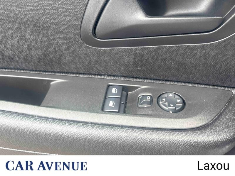 Used PEUGEOT 208 1.2 PureTech 75ch S&S Like 2022 Blanc Banquise (O) € 11958 in Lunéville