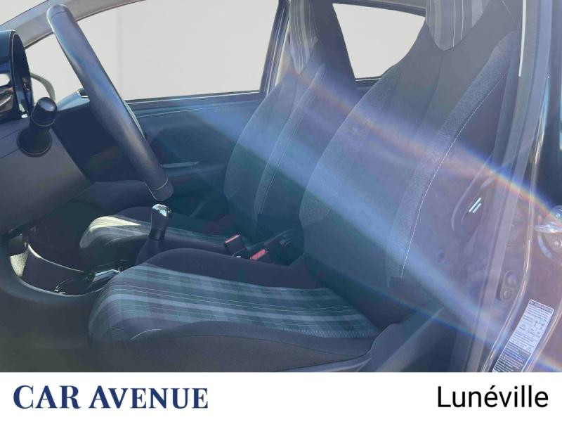 Used PEUGEOT 108 VTi 72 Style S&S 85g 5p 2020 Gris Carlinite € 10317 in Lunéville