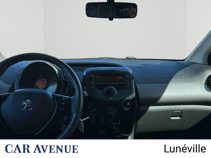 Used PEUGEOT 108 VTi 72 Style S&S 85g 5p 2020 Gris Carlinite € 10317 in Lunéville