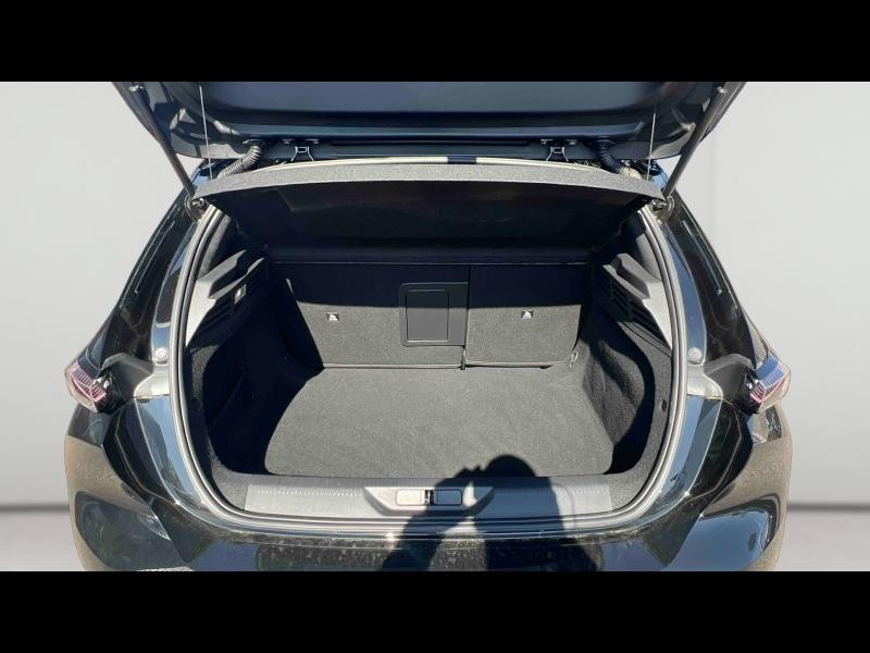 Used PEUGEOT 308 1.5 BlueHDi 130ch S&S GT Pack EAT8 2022 Noir Perla Nera (M) € 25840 in Lunéville