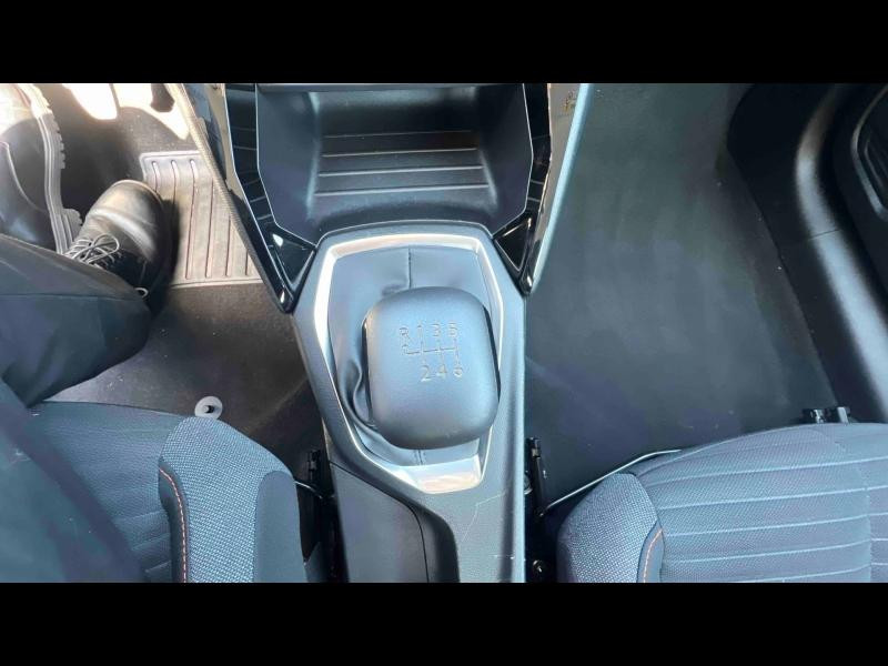 Used PEUGEOT 208 1.5 BlueHDi 100ch S&S Active 2022 Blanc Banquise (O) € 12947 in Lunéville