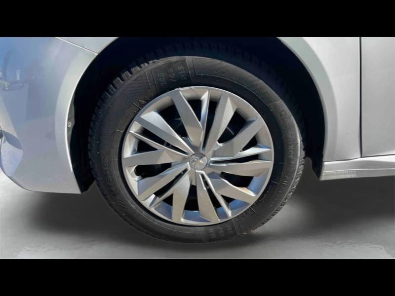 Used PEUGEOT 208 1.5 BlueHDi 100ch S&S Active 2022 Blanc Banquise (O) € 12947 in Lunéville