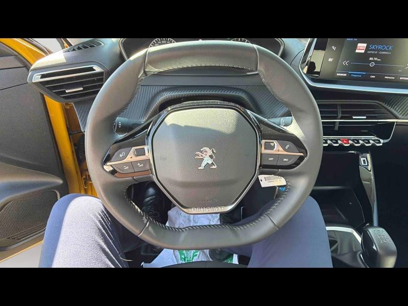 Occasion PEUGEOT 208 1.2 PureTech 75ch S&S Style 2021 Jaune 12150 € à Lunéville