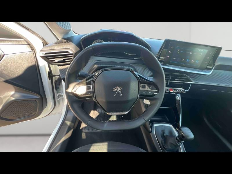Used PEUGEOT 208 1.5 BlueHDi 100ch S&S Active 2022 Blanc Banquise (O) € 12947 in Lunéville