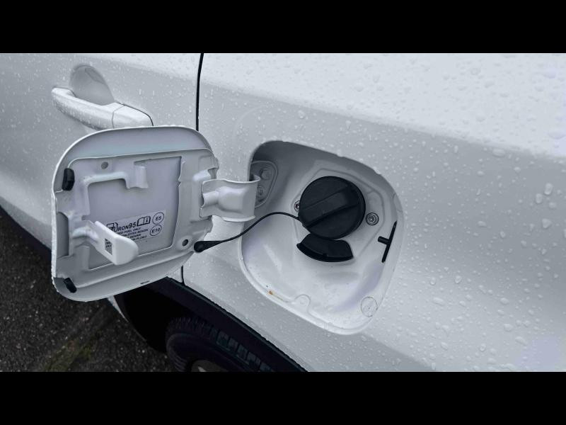 Used SUZUKI Vitara 1.4 Boosterjet Hybrid 129ch Privilège Auto 2022 Cool White Pearl métallisé € 18971 in Lunéville