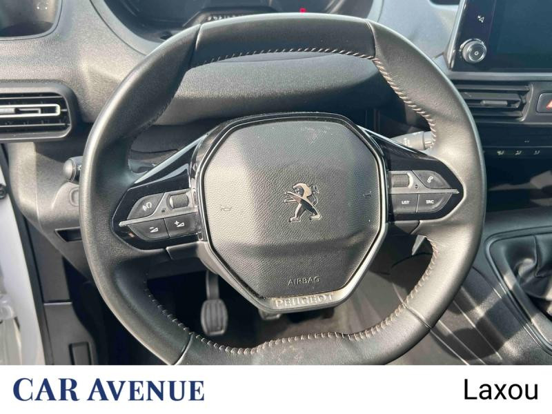 Occasion PEUGEOT Partner M 650kg BlueHDi 100ch S&S Cabine Multiflex 3 places Pack Asphalt Connect 2024 Blanc Icy 19563 € à Lunéville