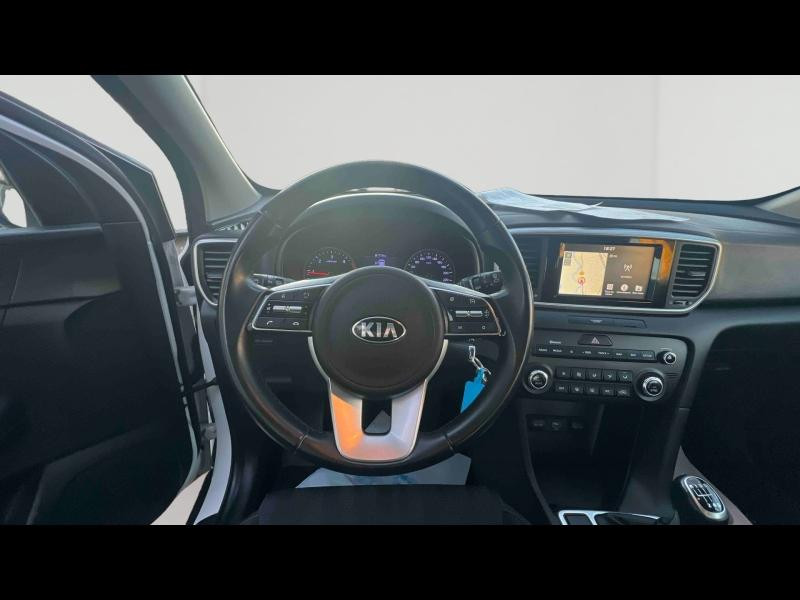 Occasion KIA Sportage 1.6 CRDi 115ch ISG Motion 4x2 2019 Blanc Platine 18906 € à Lunéville
