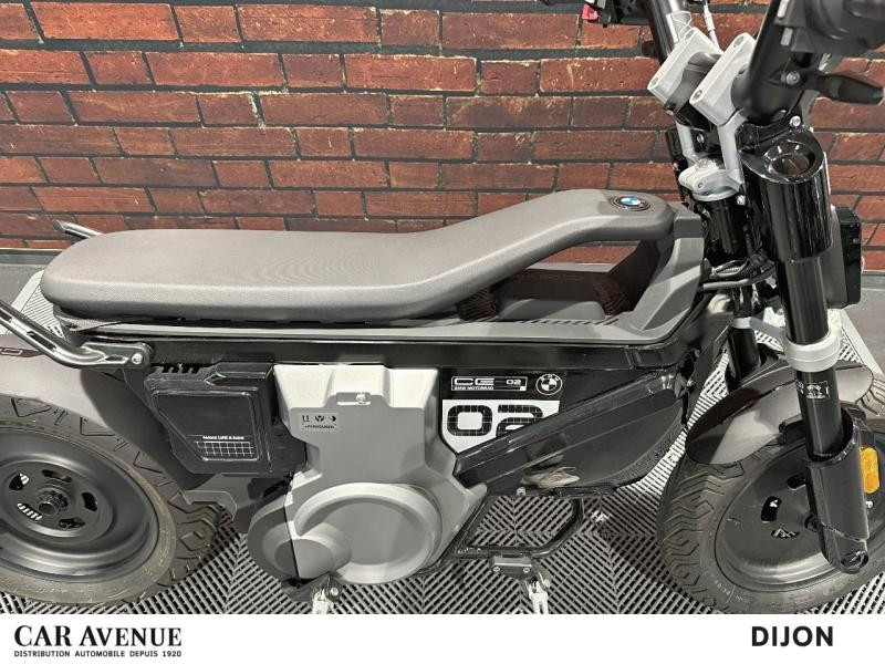 Occasion BMW C CE02 50cc 2024 Cosmic black uni 3490 € à Dijon