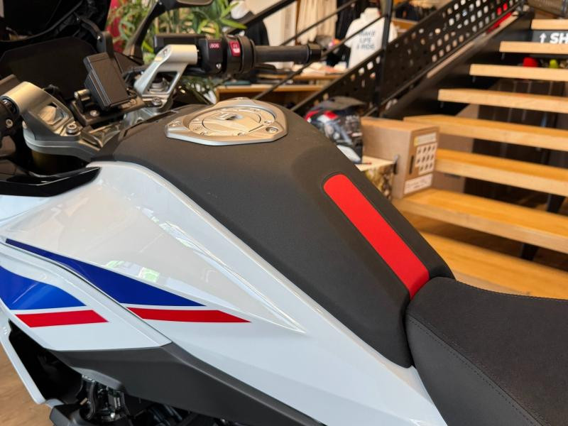 Occasion BMW R R 1300 RS 2025 Light White 22490 € à Dijon