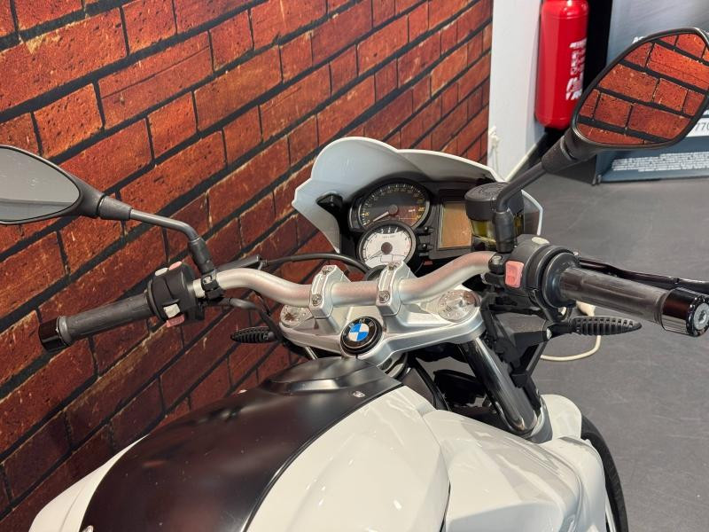 Used BMW F F 800 R ABS 2012 Blanc alpin/Soie noire € 4290 in Dijon