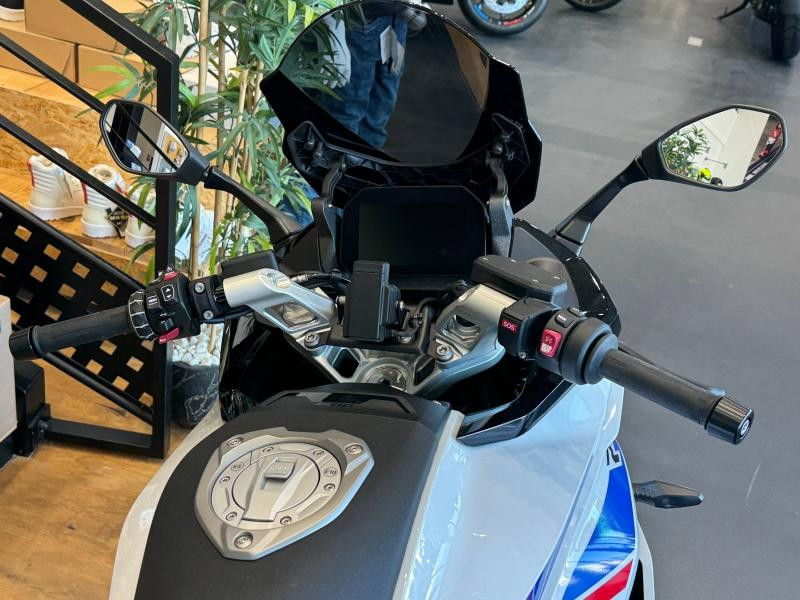 Occasion BMW R R 1300 RS 2025 Light White 22490 € à Dijon