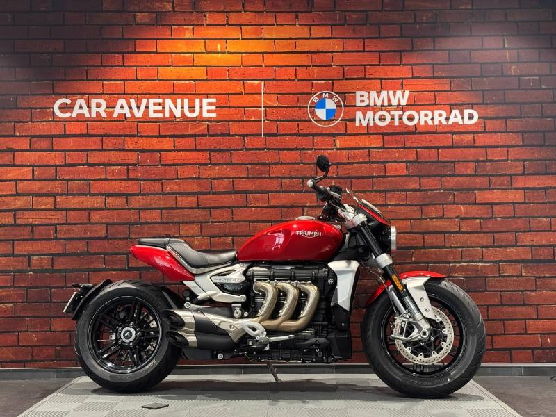 Used TRIUMPH Rocket III Rocket 3 2500 R 2022 Silver Ice and Cranberry Red € 14990 in Dijon