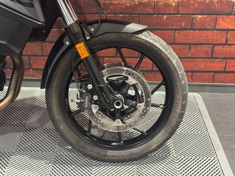 Occasion BMW F F 750 GS 2022 Style Triple Black (Black Storm 2) 9990 € à Dijon