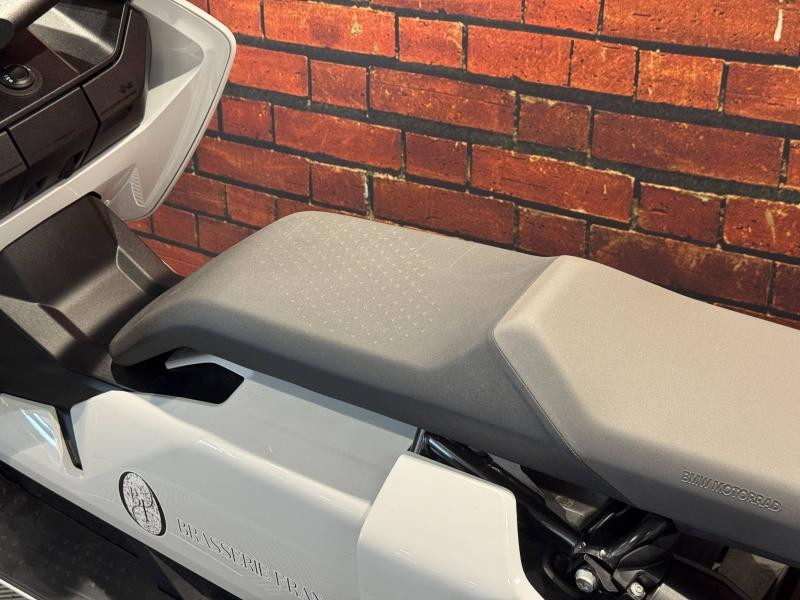 Occasion BMW C CE04 11kW 2025 Light White Uni 11490 € à Dijon