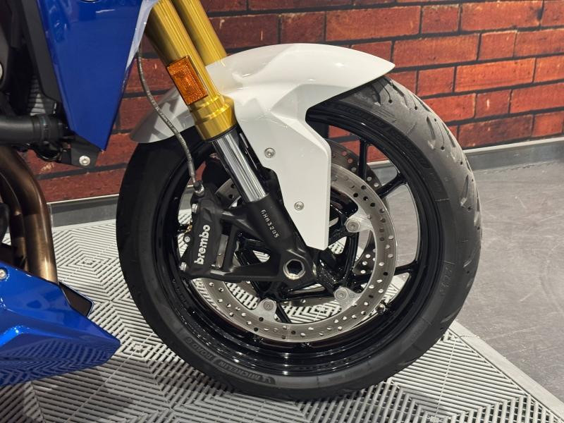 Occasion BMW F F 900 R A2 (95ch) 2023 Bluestone Metallic 7990 € à Dijon