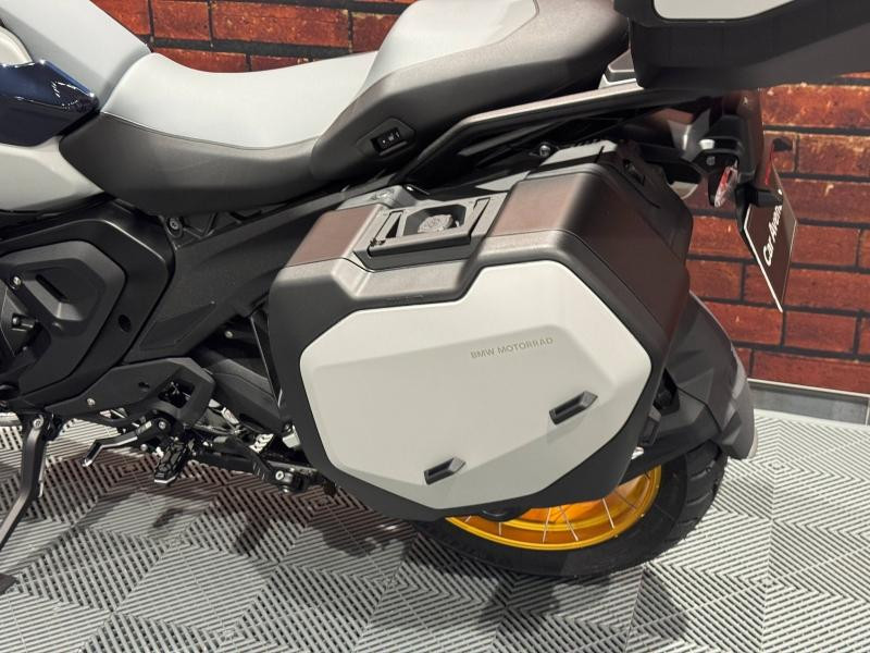 Occasion BMW R R 1300 GS 2025 Racing Blue Metallic 28490 € à Dijon