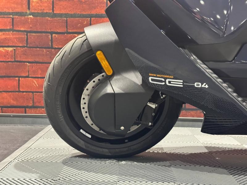 Occasion BMW C CE04 2025 Imperial metallic Blue 11990 € à Dijon