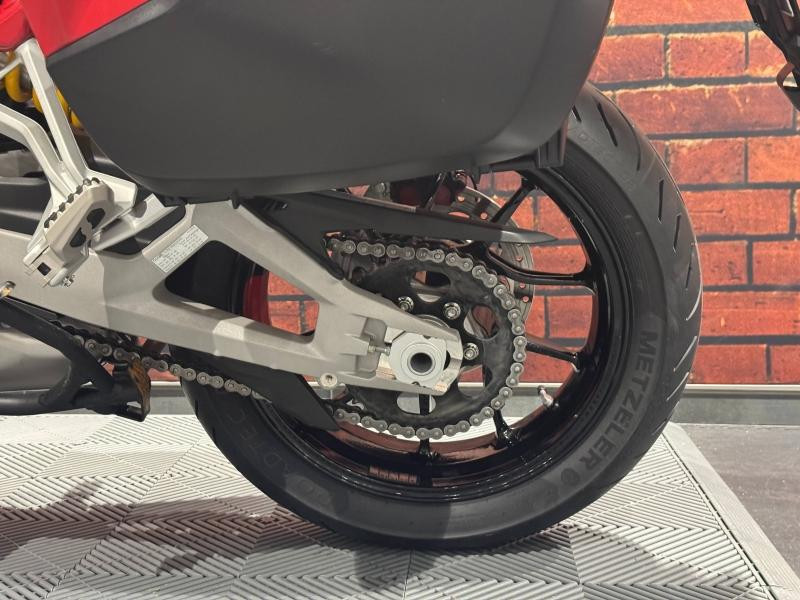 Used DUCATI Multistrada Multistrada V4 S 1160 Essential 2023 Ducati Red € 18490 in Dijon