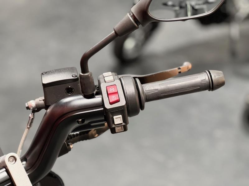 Occasion BMW C CE02 125cc 2024 Cosmic black uni 4490 € à Dijon