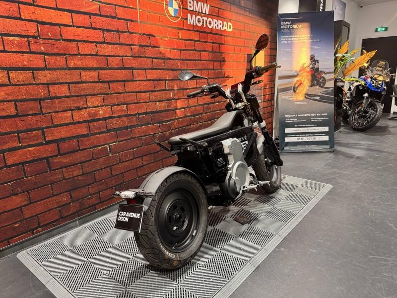 Occasion BMW C CE02 125cc 2024 Cosmic black uni 4490 € à Dijon