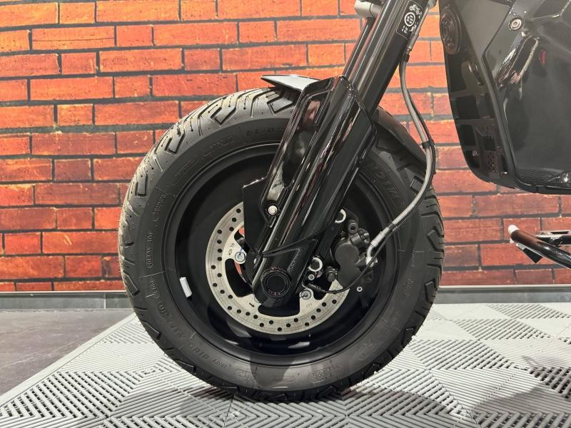 Occasion BMW C CE02 125cc 2024 Cosmic black uni 4490 € à Dijon