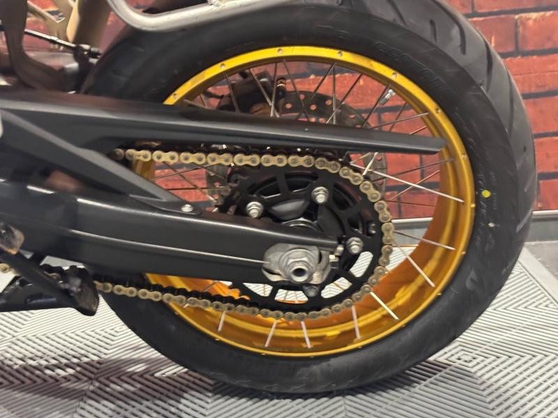 Used BMW F F 850 GS Adventure 2021 Kalamata Metallic Mat € 11490 in Dijon