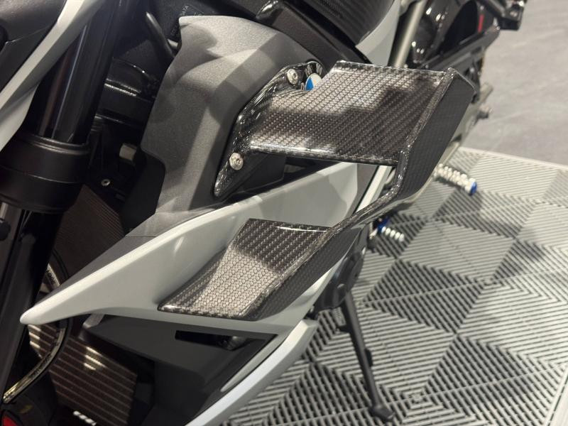 Occasion BMW M M 1000 R 2025 2025 Aluminium Blanc Metallic matt 26490 € à Dijon