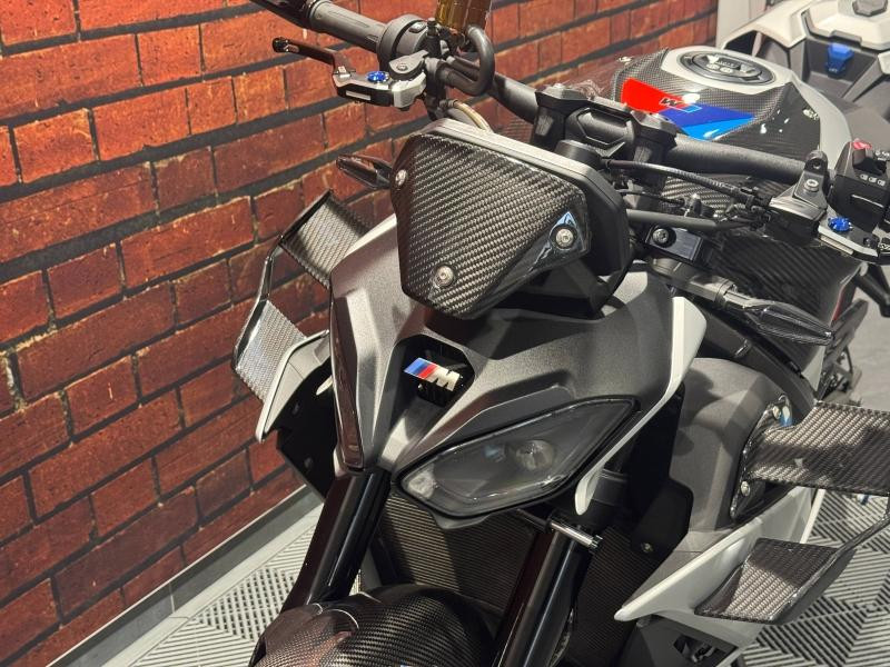 Occasion BMW M M 1000 R 2025 2025 Aluminium Blanc Metallic matt 26490 € à Dijon