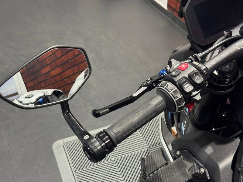 Occasion BMW M M 1000 R 2025 2025 Aluminium Blanc Metallic matt 26490 € à Dijon