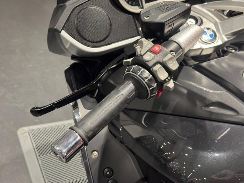 Used BMW K K 1600 GTL Pack Sécurité + Pack GTL 2013 Graphite métal € 9990 in Dijon