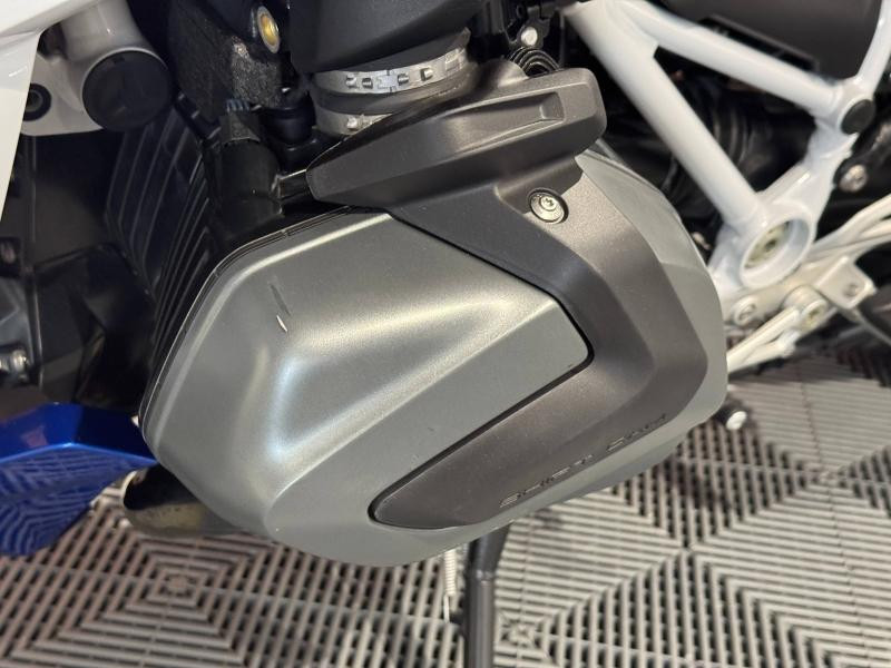 Used BMW R R 1250 RS Evo 2023 Light White / Racing Blue/ Racing Red € 16480 in Dijon