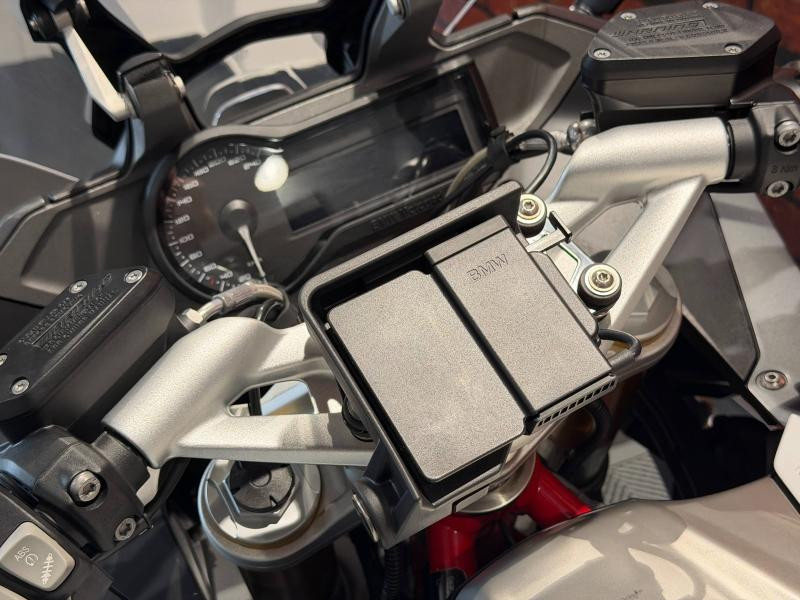 Used BMW R R 1200 RS Sport 2018 Blanc € 11990 in Dijon