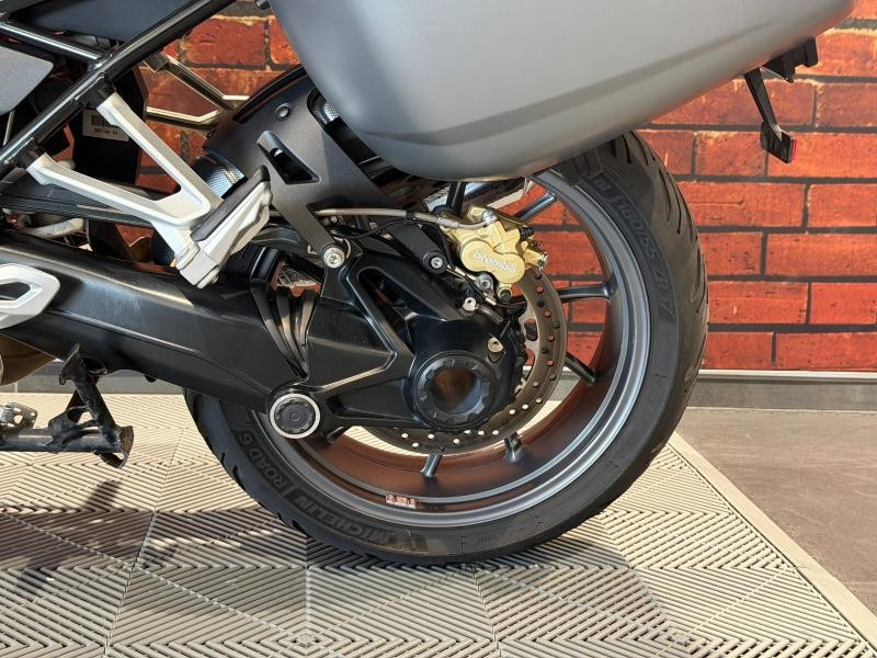 Used BMW R R 1200 RS Sport 2018 Blanc € 11990 in Dijon