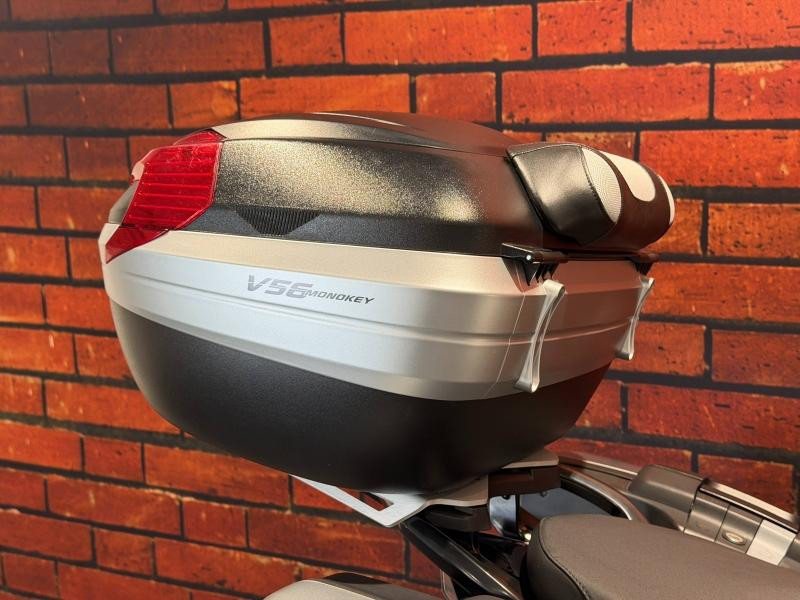 Used BMW R R 1200 RS Sport 2018 Blanc € 11990 in Dijon