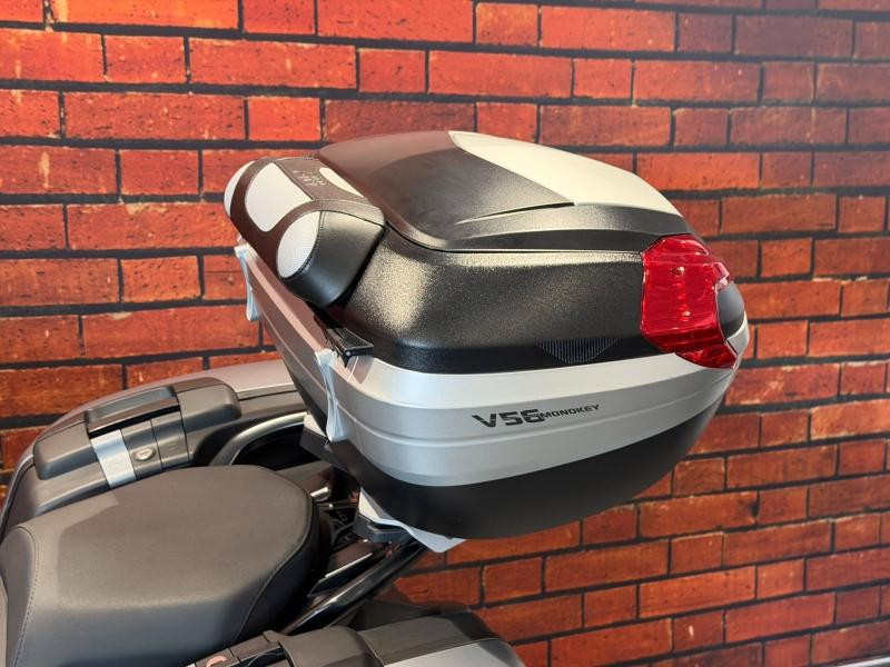 Used BMW R R 1200 RS Sport 2018 Blanc € 11990 in Dijon